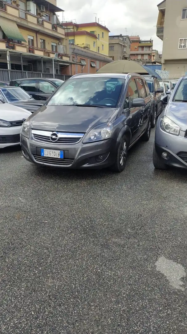 Opel Zafira 1.8 Cosmo Gpl-tech 140cv - 2