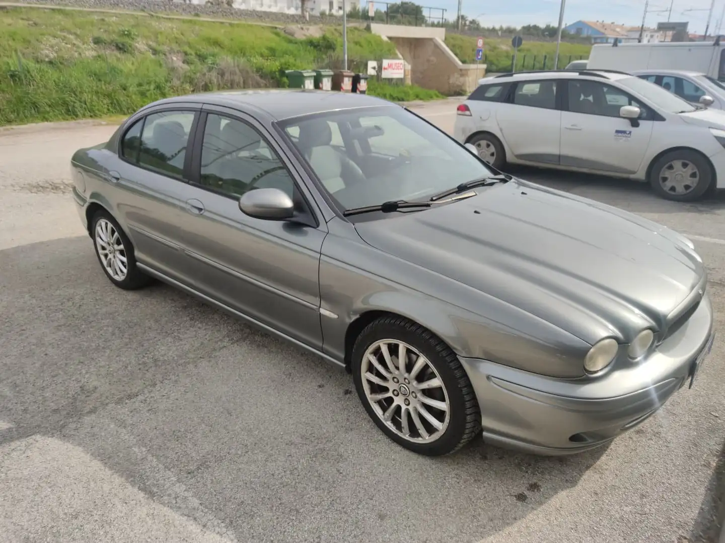 Jaguar X-Type X-Type Berlina 2.0d Sport E3 Szary - 2