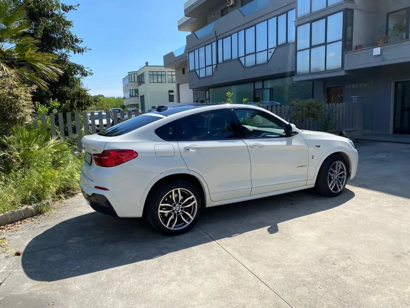 BMW X4 X4 F26 xdrive20d Msport auto Bianco - 2