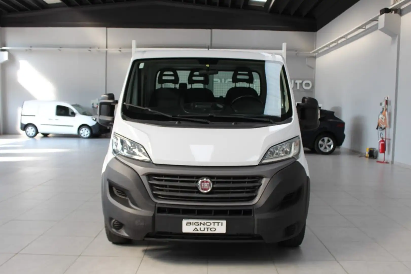 Fiat Ducato 35 2.3 140CV PL RIBALTABILE -SPONDE ALTE-GANCIO TR Biały - 2