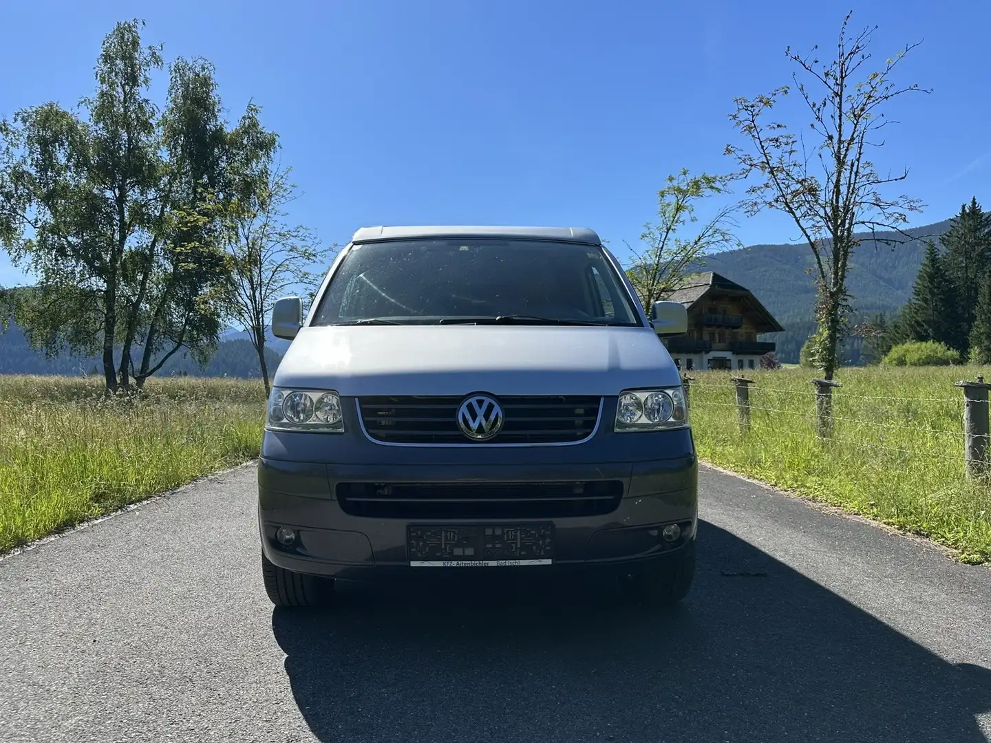 Volkswagen T5 1,9 Tdi Camper - Schlafdach - Bulli - Bicolor Grau - 2
