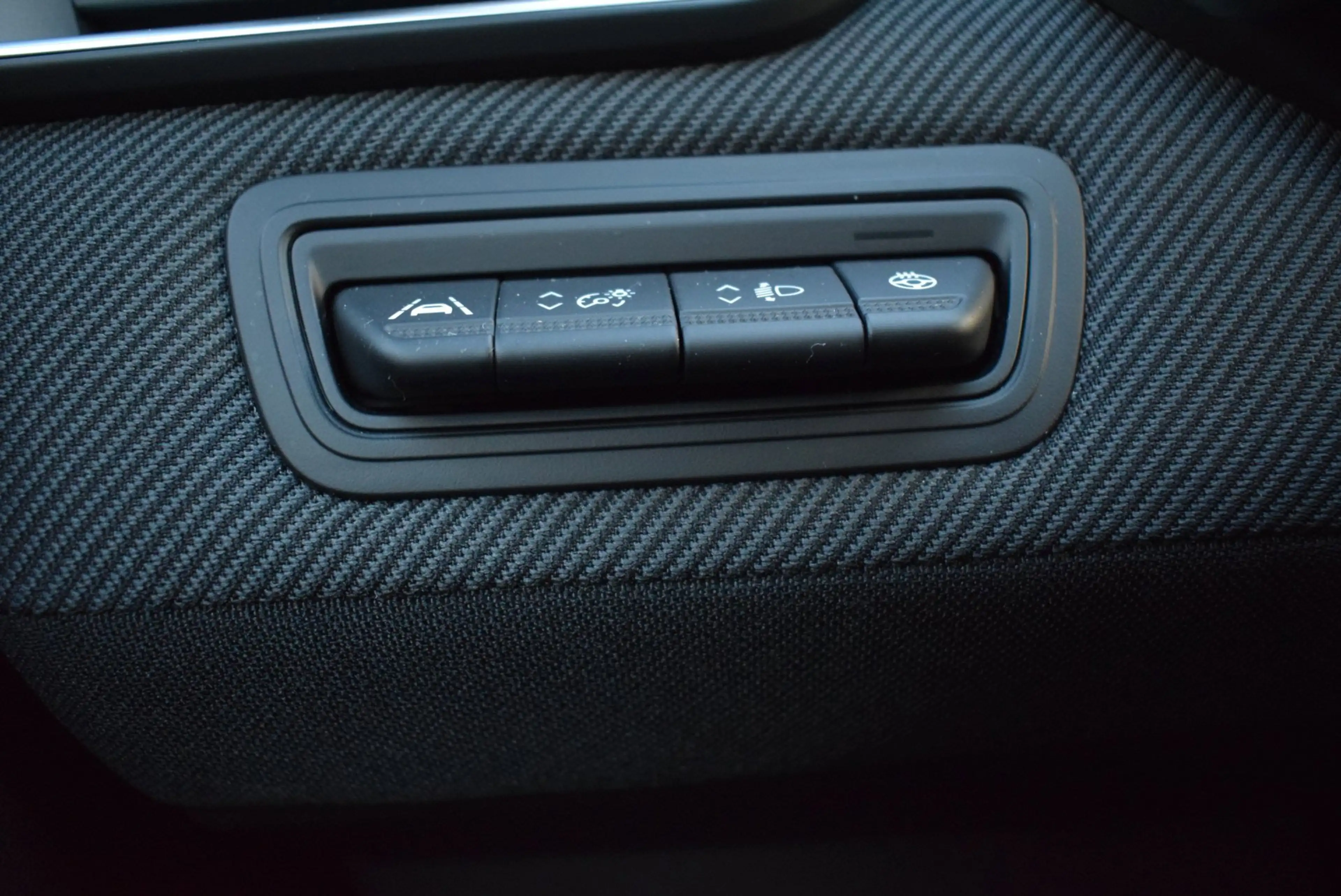 Renault Clio 1.6 E-Tech Full Hybrid 145 esprit Alpine AUTOM/ADA — photo 25