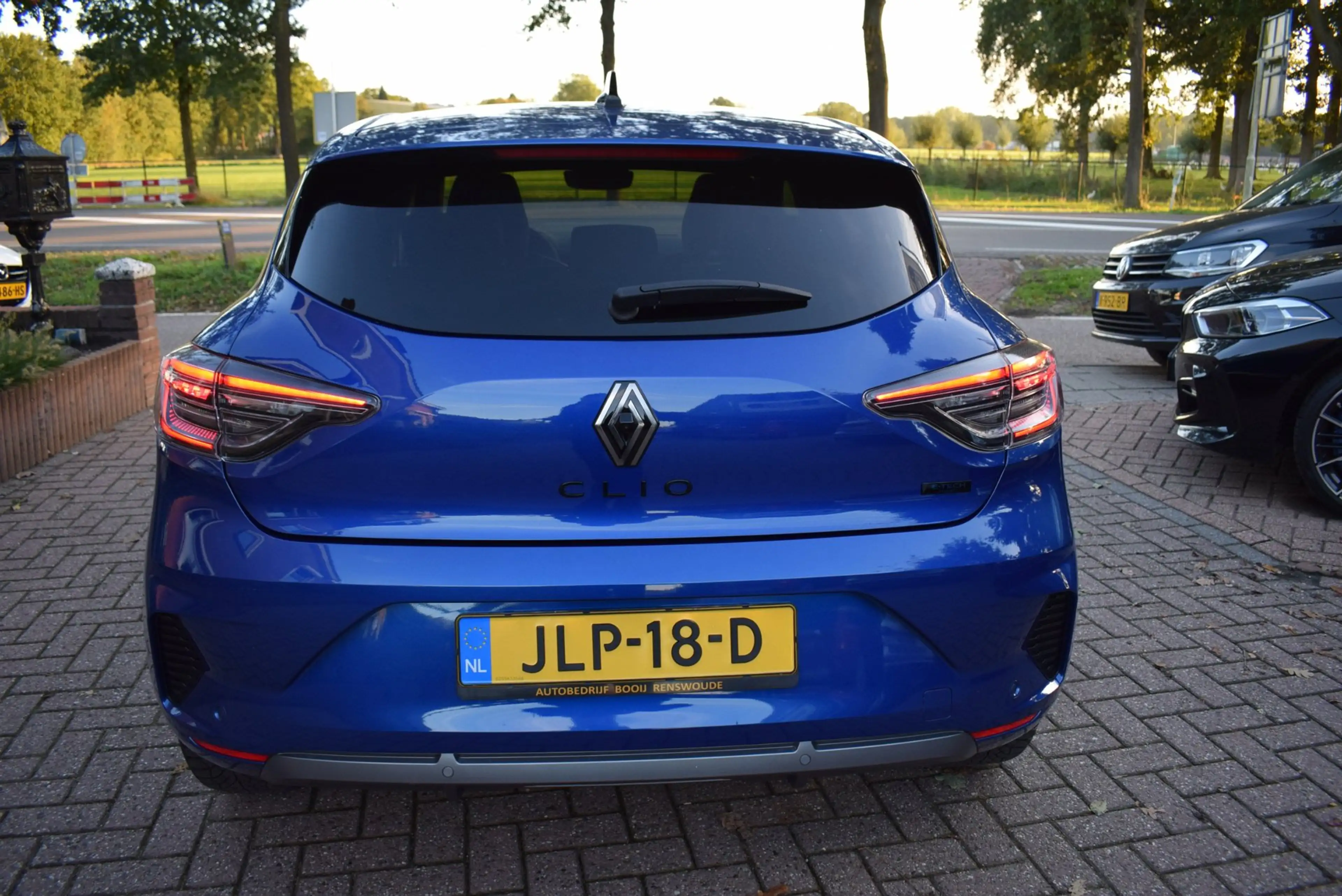 Renault Clio 1.6 E-Tech Full Hybrid 145 esprit Alpine AUTOM/ADA — photo 13