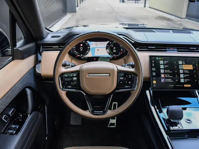 Land Rover Range Rover Sport view 7
