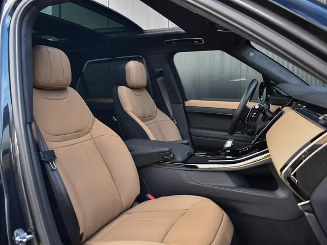 Land Rover Range Rover Sport view 8