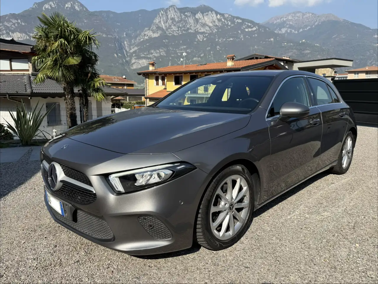 Mercedes-Benz A 180