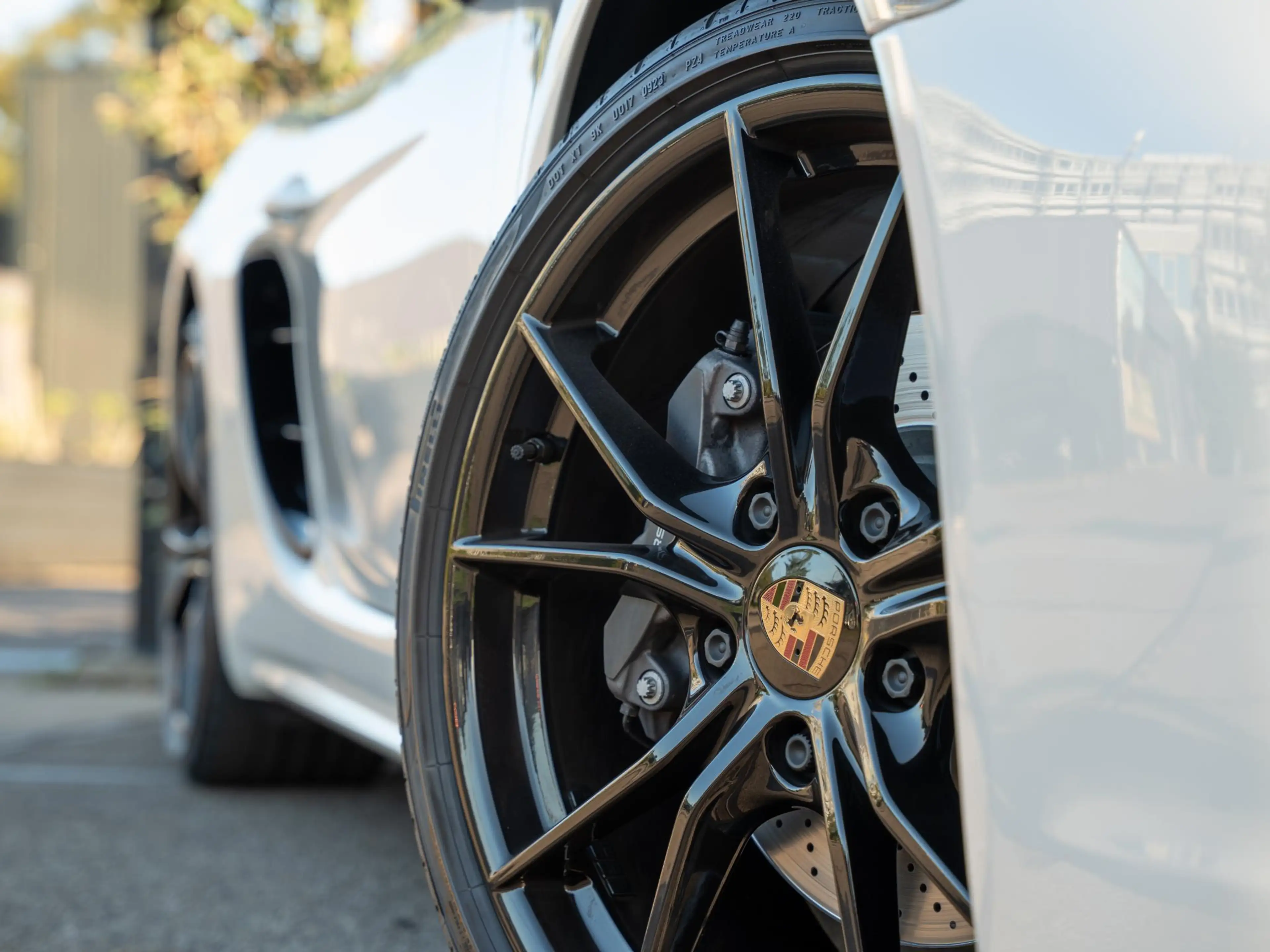 Porsche 718 Boxster 2.0 — photo 17