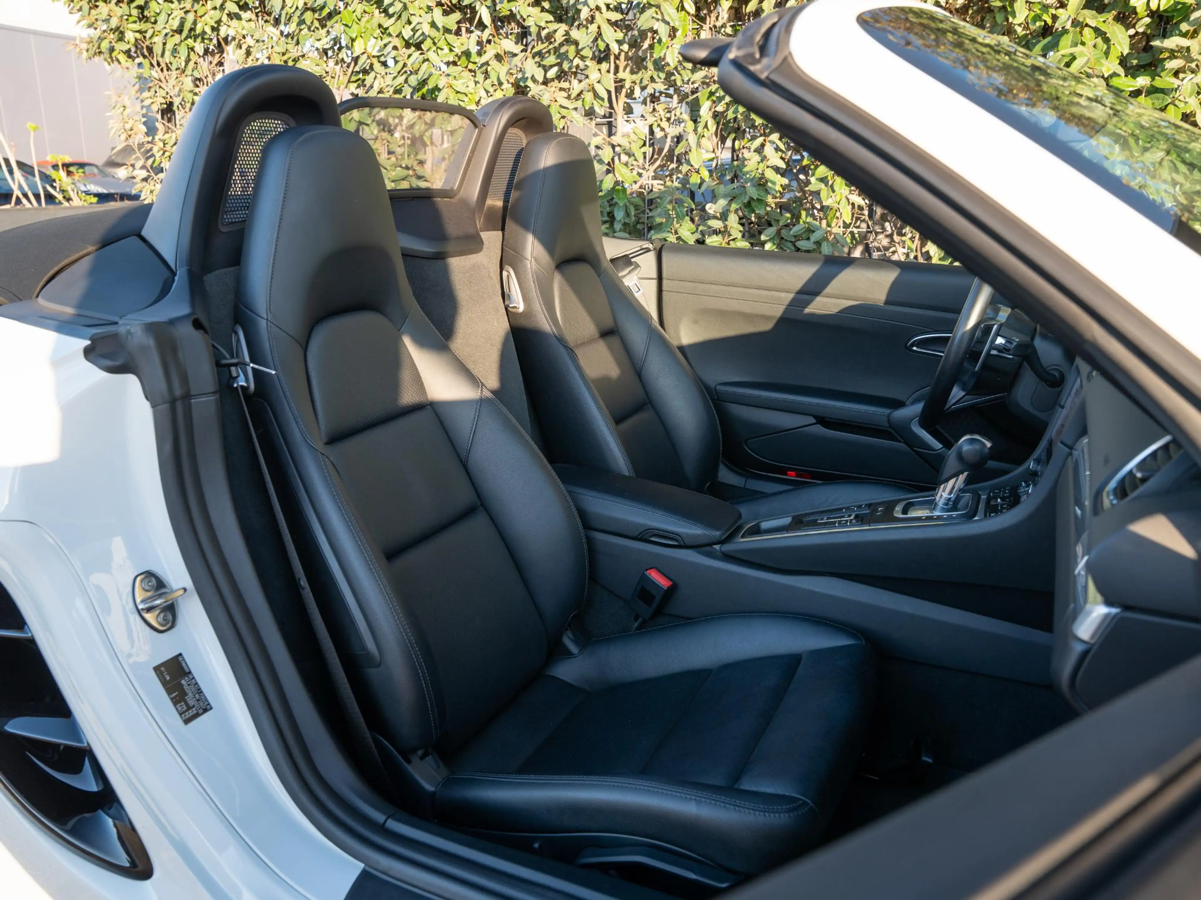 Porsche 718 Boxster 2.0 — photo 31