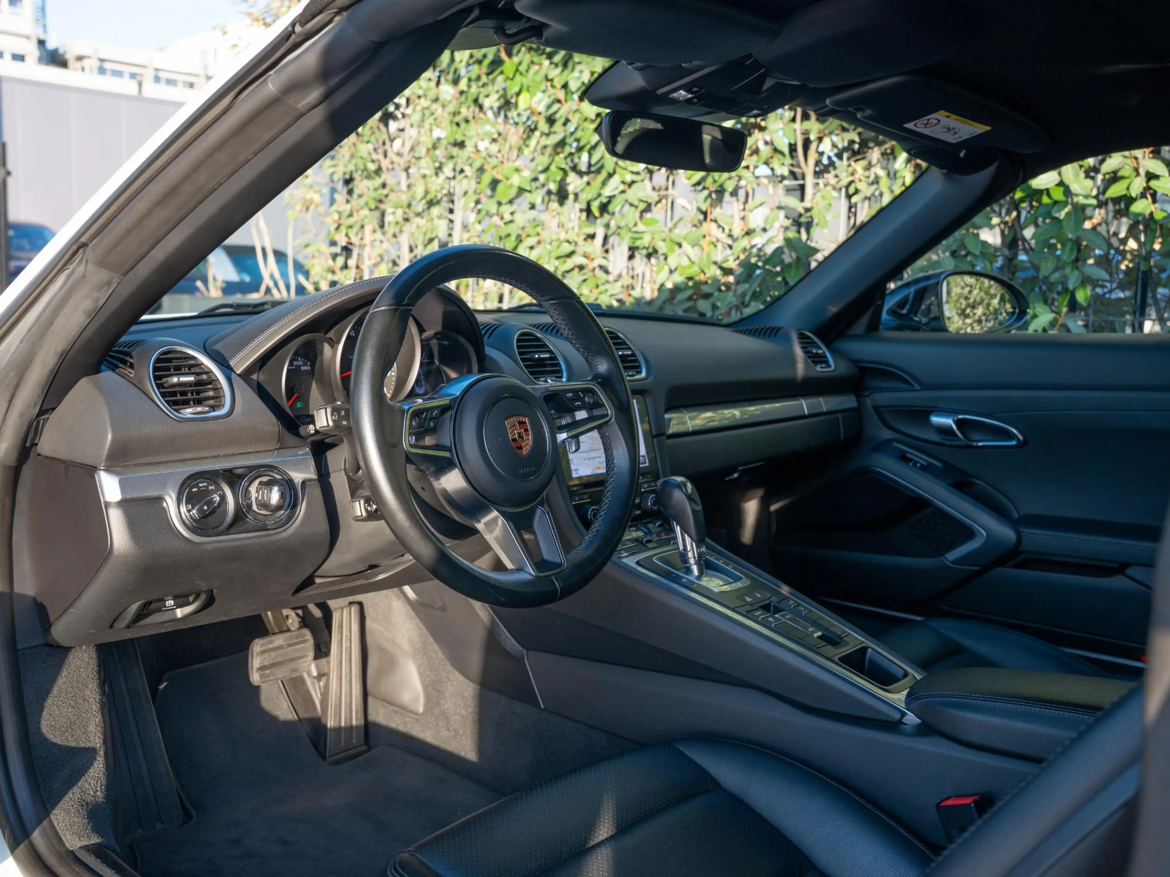 Porsche 718 Boxster 2.0 — photo 10