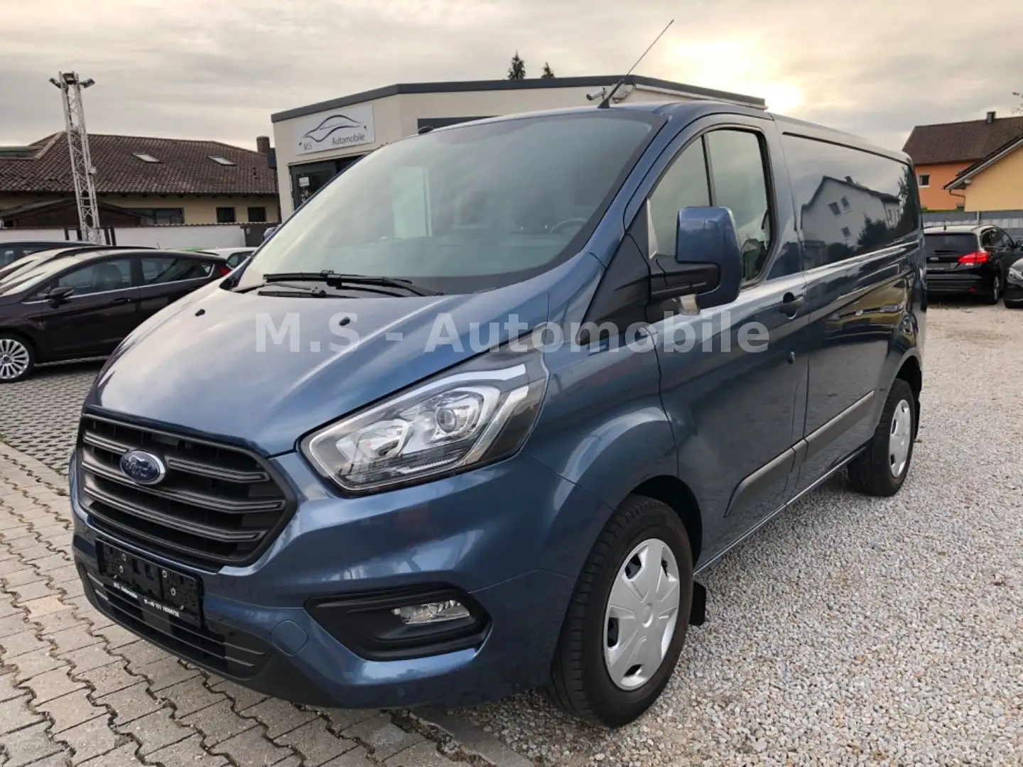 Ford Transit Custom Kasten 320L1*3,5to*Klima*Navi*SHZ Blau - 1