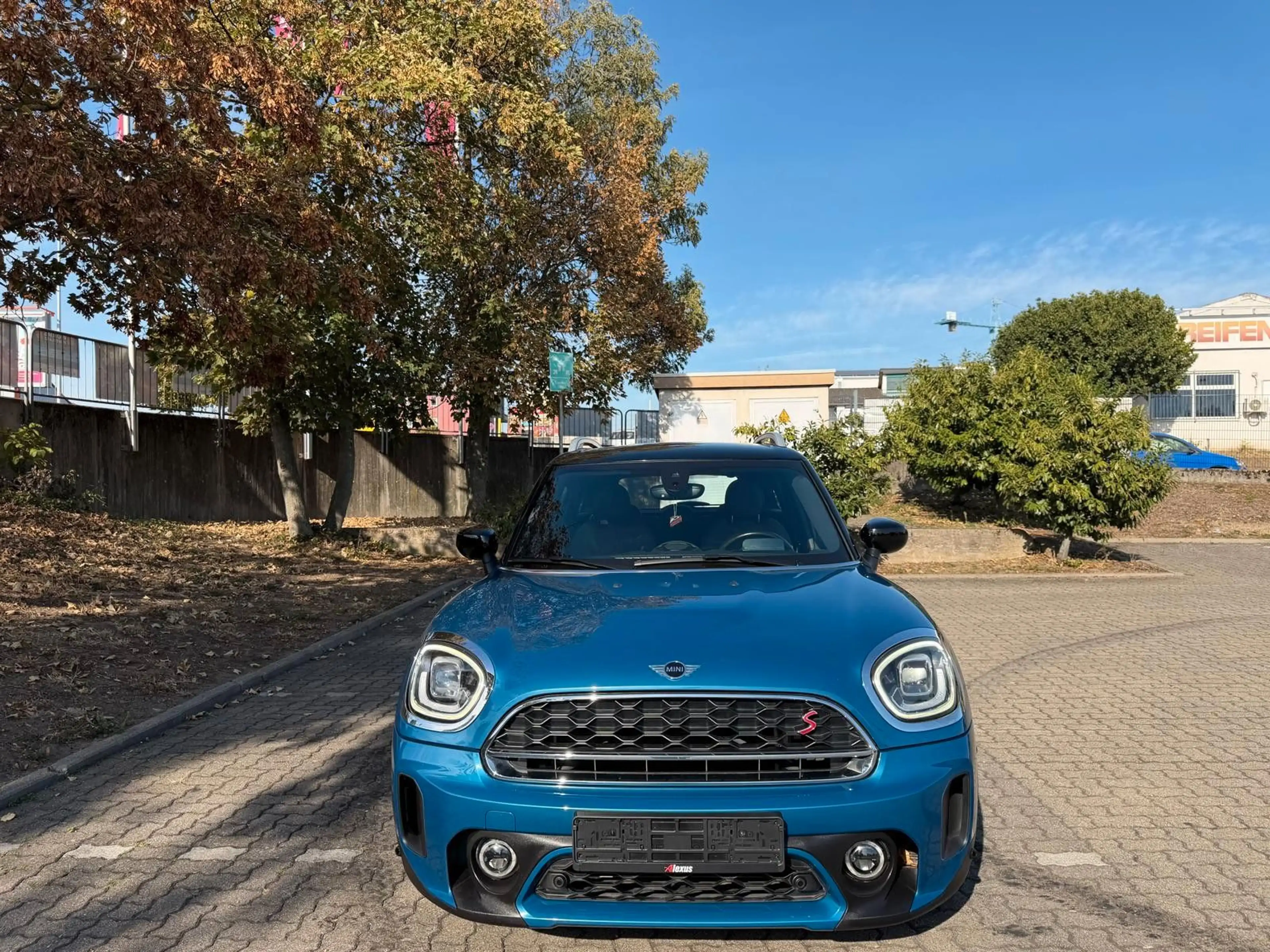 MINI Cooper S Countryman Classic Autom/Kamera/HUD/LED — photo 2