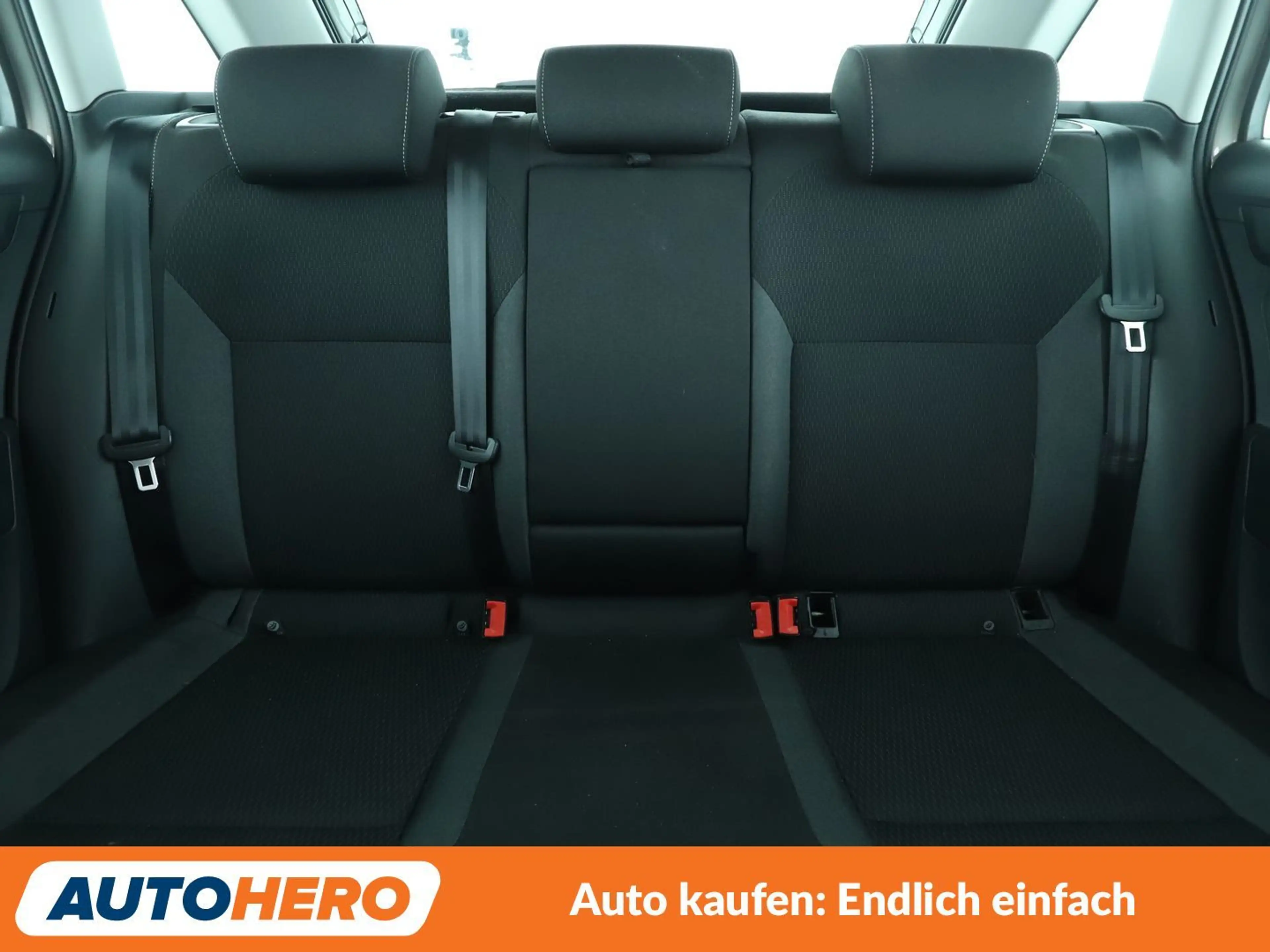 Skoda Rapid/Spaceback 1.2 TSI ScoutLine*TEMPO*PDC*SHZ*KLIMA*GARANTIE* — photo 15