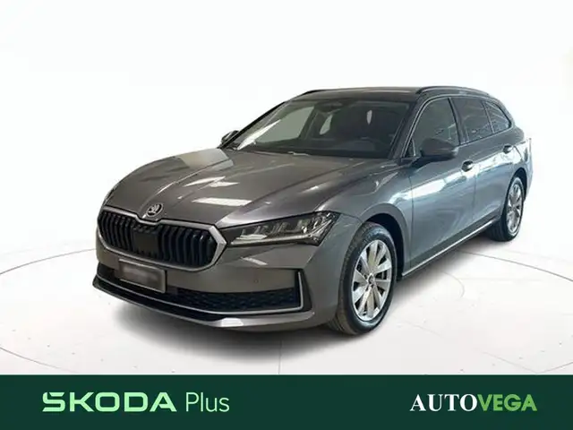 Skoda Superb wagon 2.0 tdi selection 150cv dsg