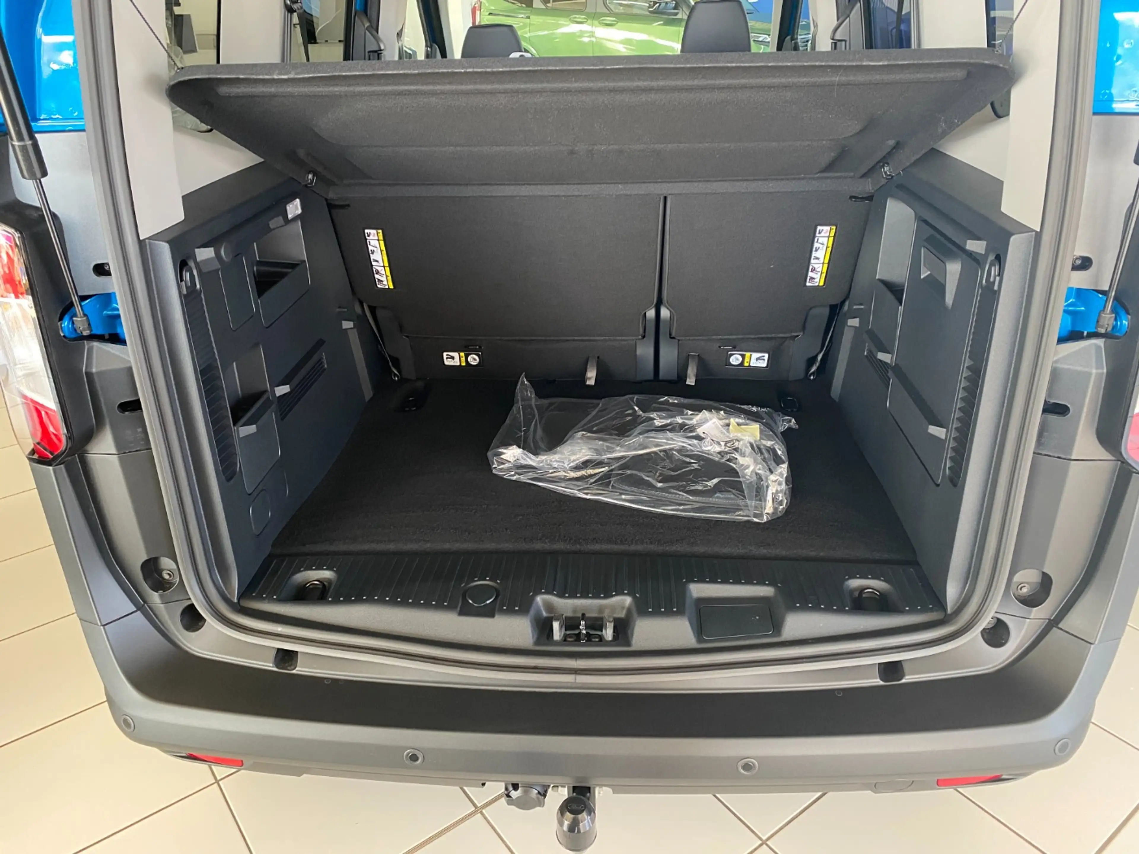 Ford Tourneo Courier 1.0 EcoBoost ACC*Navi*SHZ — photo 9