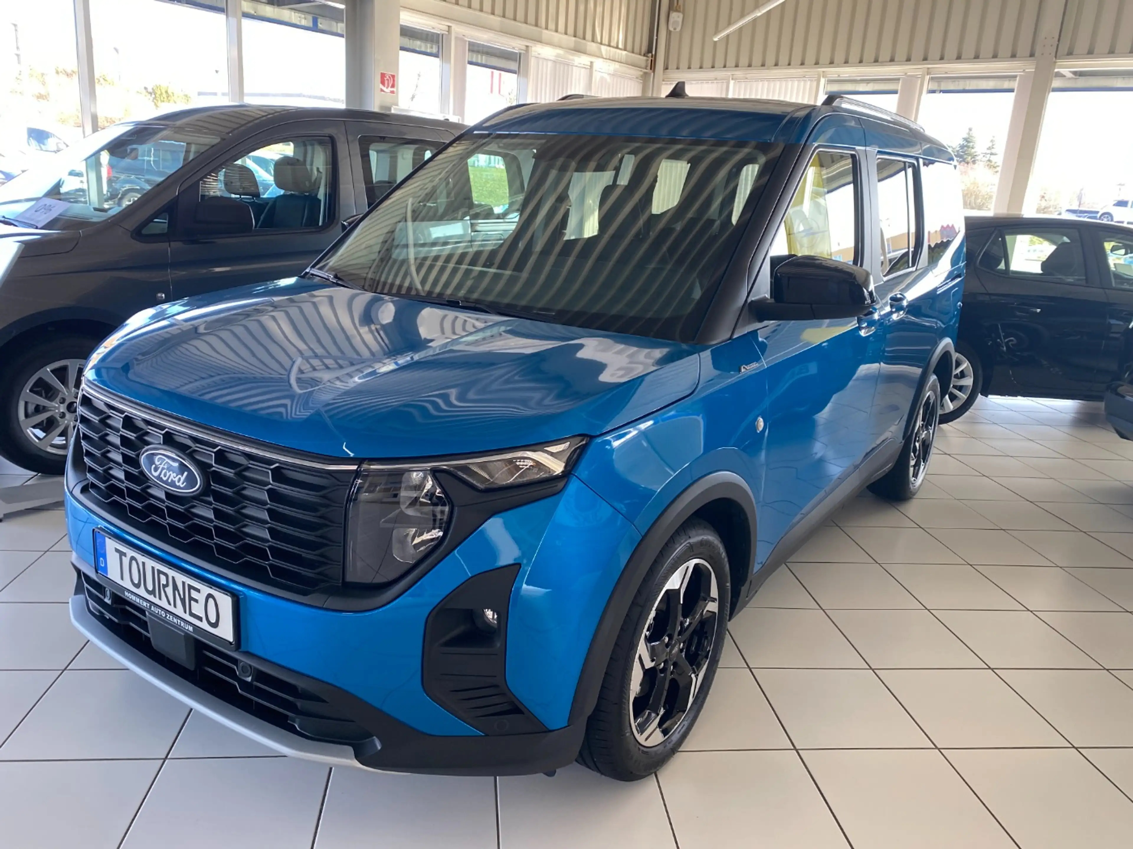 Ford Tourneo Courier 1.0 EcoBoost ACC*Navi*SHZ — photo 2
