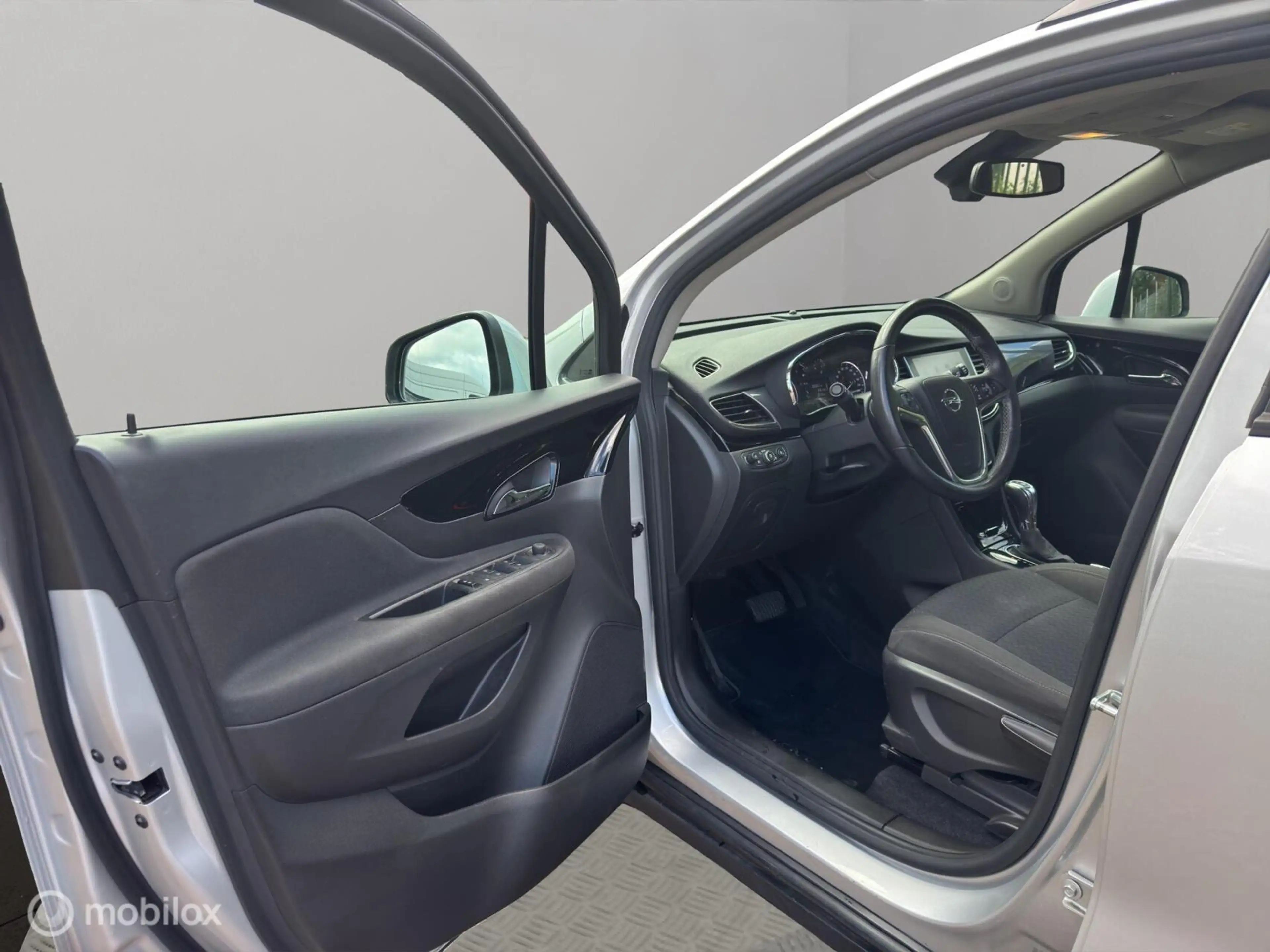 Opel Mokka X 1.4 Turbo Online Edition / Camera / Carplay — photo 6