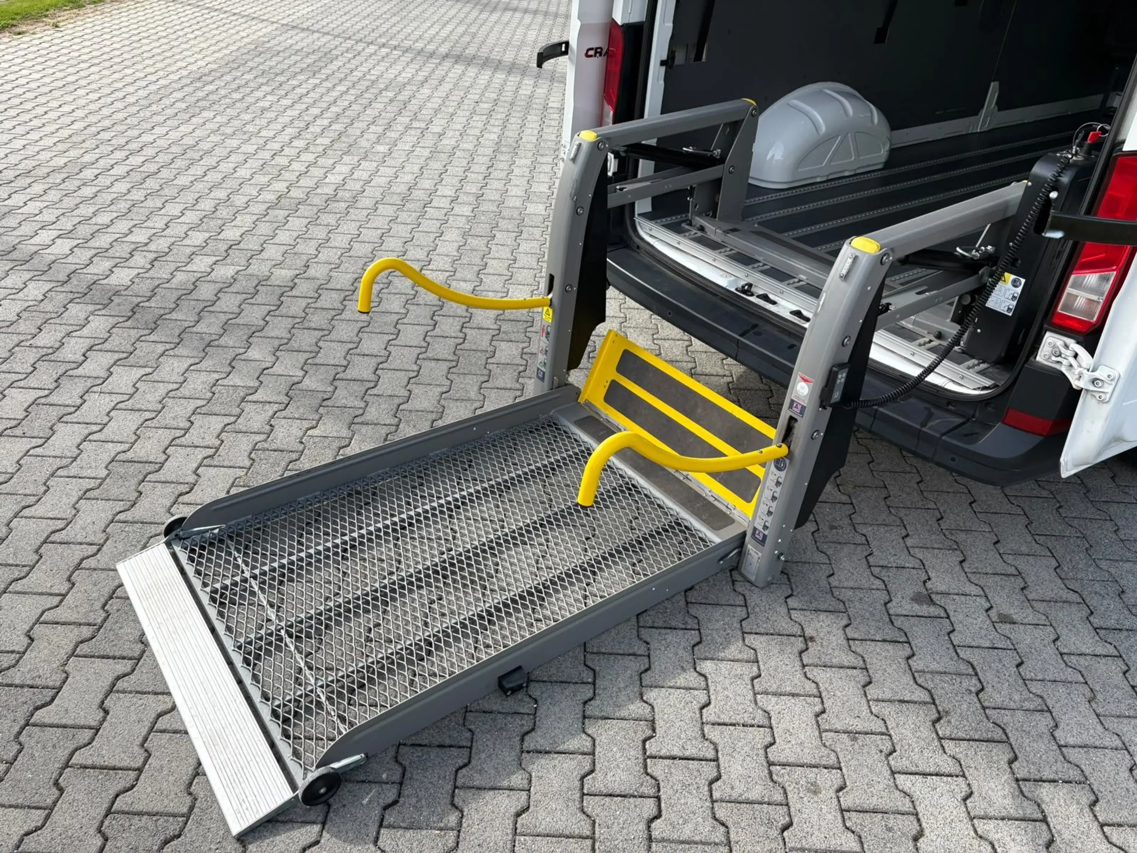 Volkswagen Crafter lang Hochdach AMF LIFT 1HAND KAMERA DSG AUTOMATI — photo 9