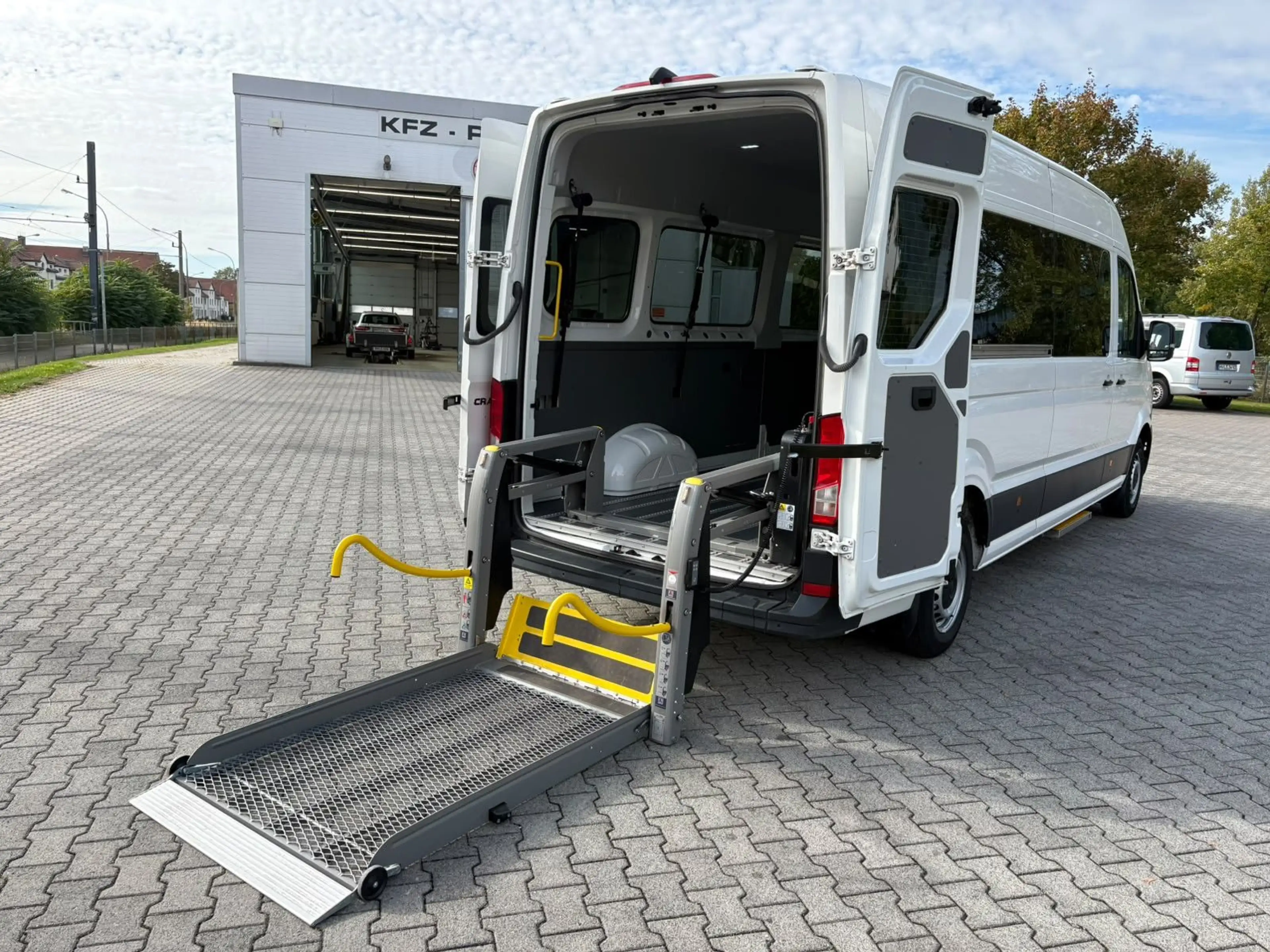 Volkswagen Crafter lang Hochdach AMF LIFT 1HAND KAMERA DSG AUTOMATI