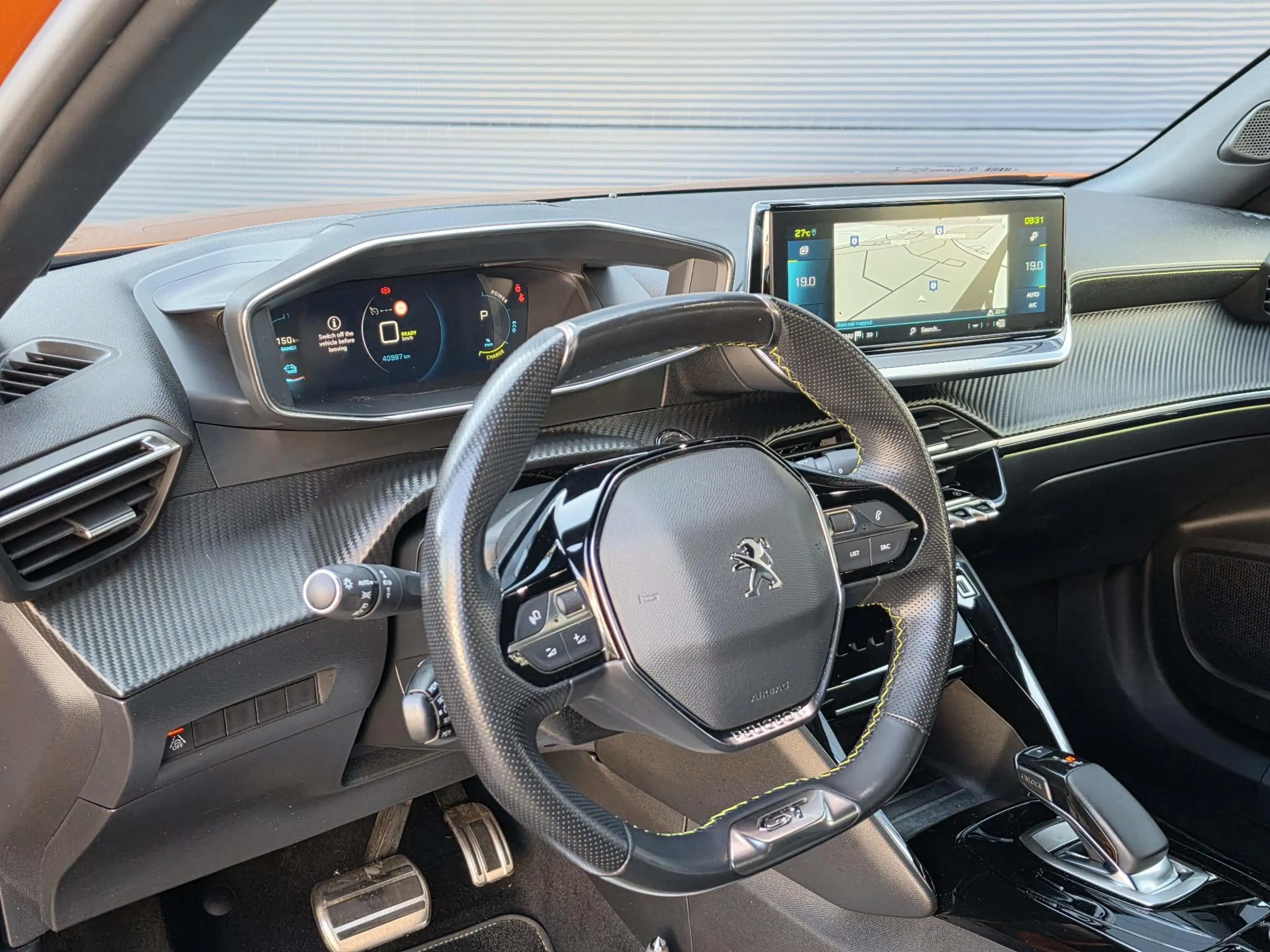 Peugeot e-2008 EV GT 50 kWh Navigatie | SOH 93% | Parkeercamera | — photo 10