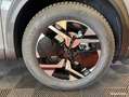 Peugeot 2008 HYBRID 136 E-DCS6 GT %2B NEUF 0km GRIP CONTROL TOI Grau - thumbnail 13