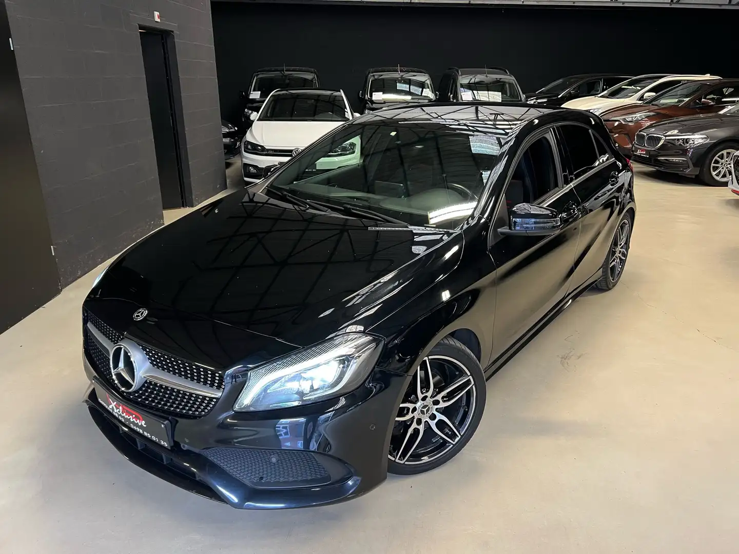Mercedes-Benz A 160 *PACK AMG*SIEGES CHAUFFANT*LED*CAMERA* Negro - 1