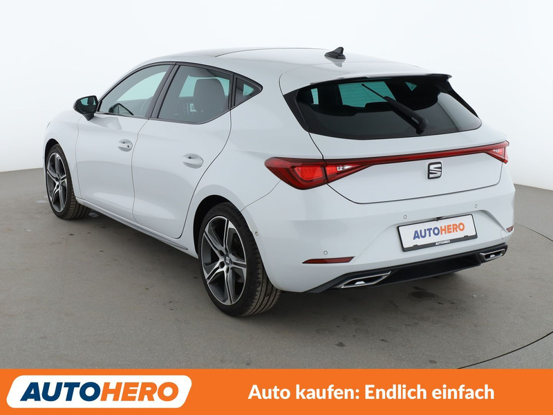 SEAT Leon 2.0 TSI FR Plus Aut.*NAVI*LED*ACC*CAM*PDC*SHZ* — photo 4