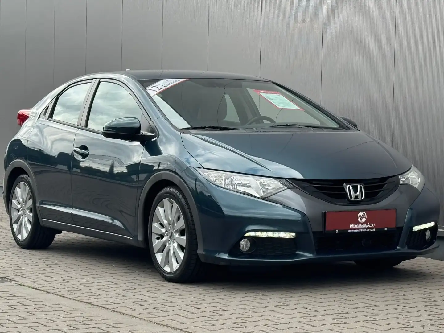 Honda Civic 1.4 Sport 5T Klimaaut. Kamera SHZ Alu TOP! Grün - 2