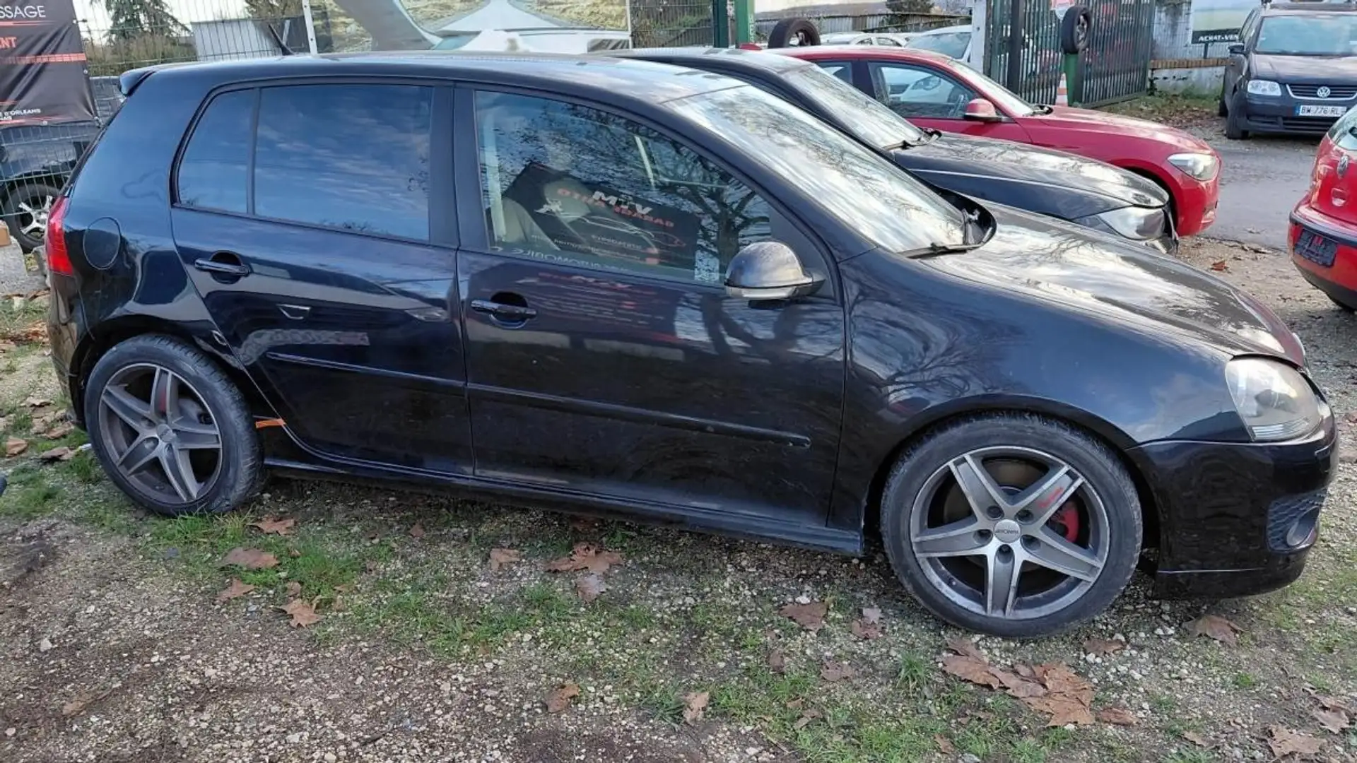 Volkswagen Golf 2.0 TDI 140 GTD - 2