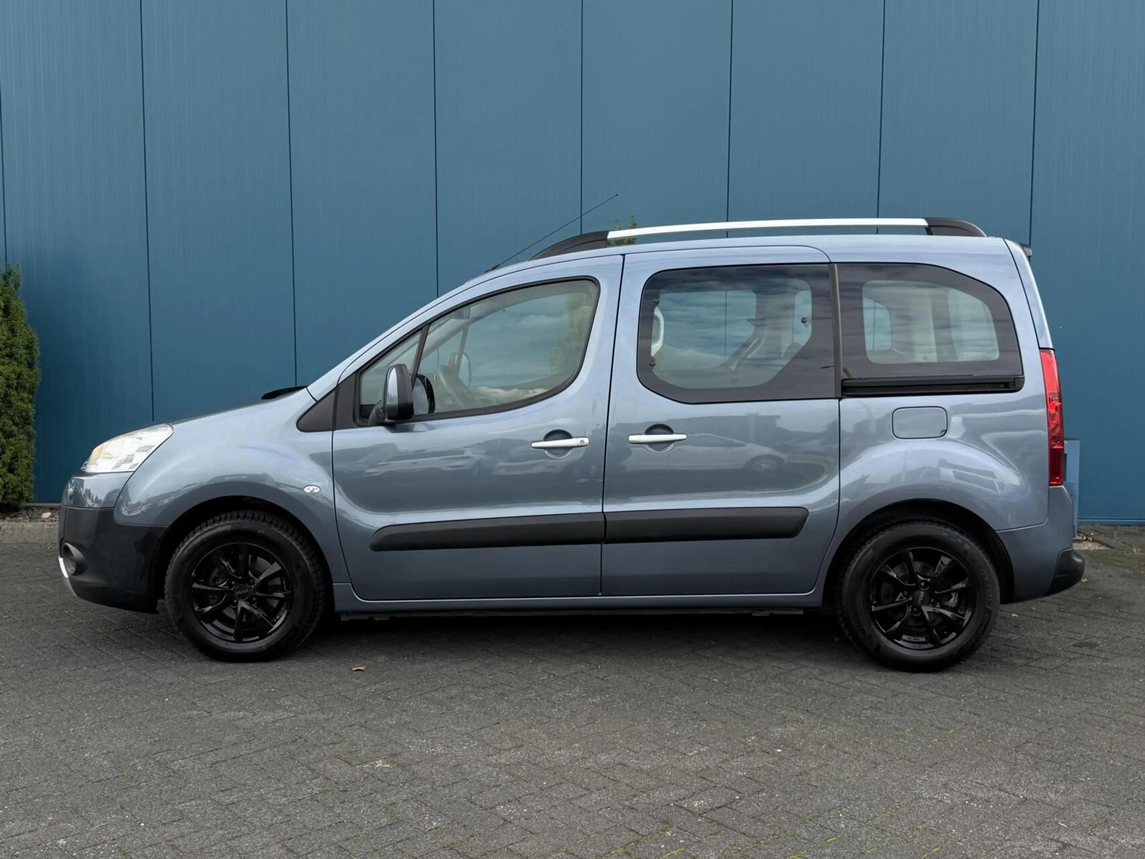 Peugeot Partner Tepee 1.6 e-HDi AUT. Active TREKH | CRUISE | AC | — photo 7