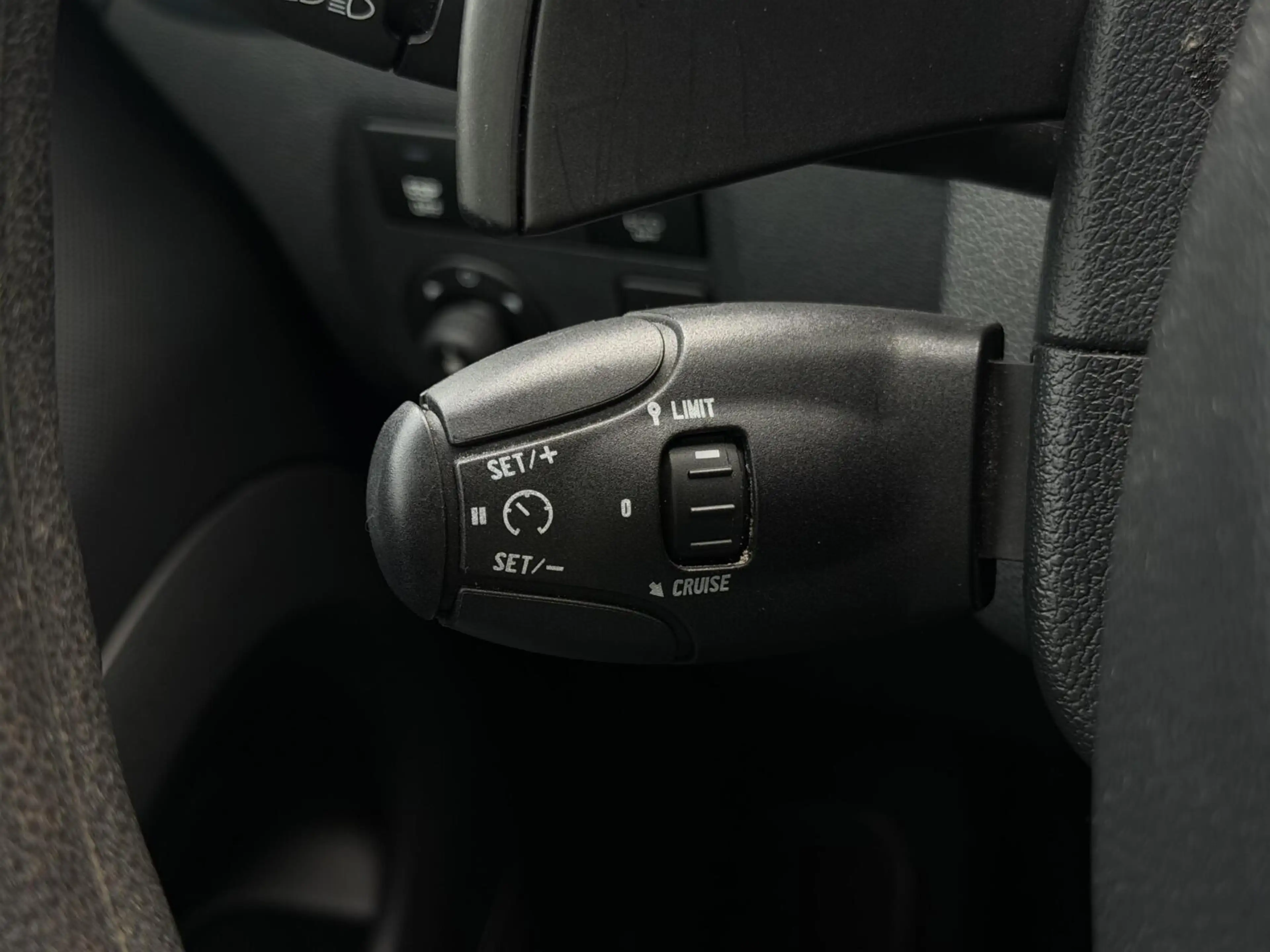 Peugeot Partner Tepee 1.6 e-HDi AUT. Active TREKH | CRUISE | AC | — photo 13