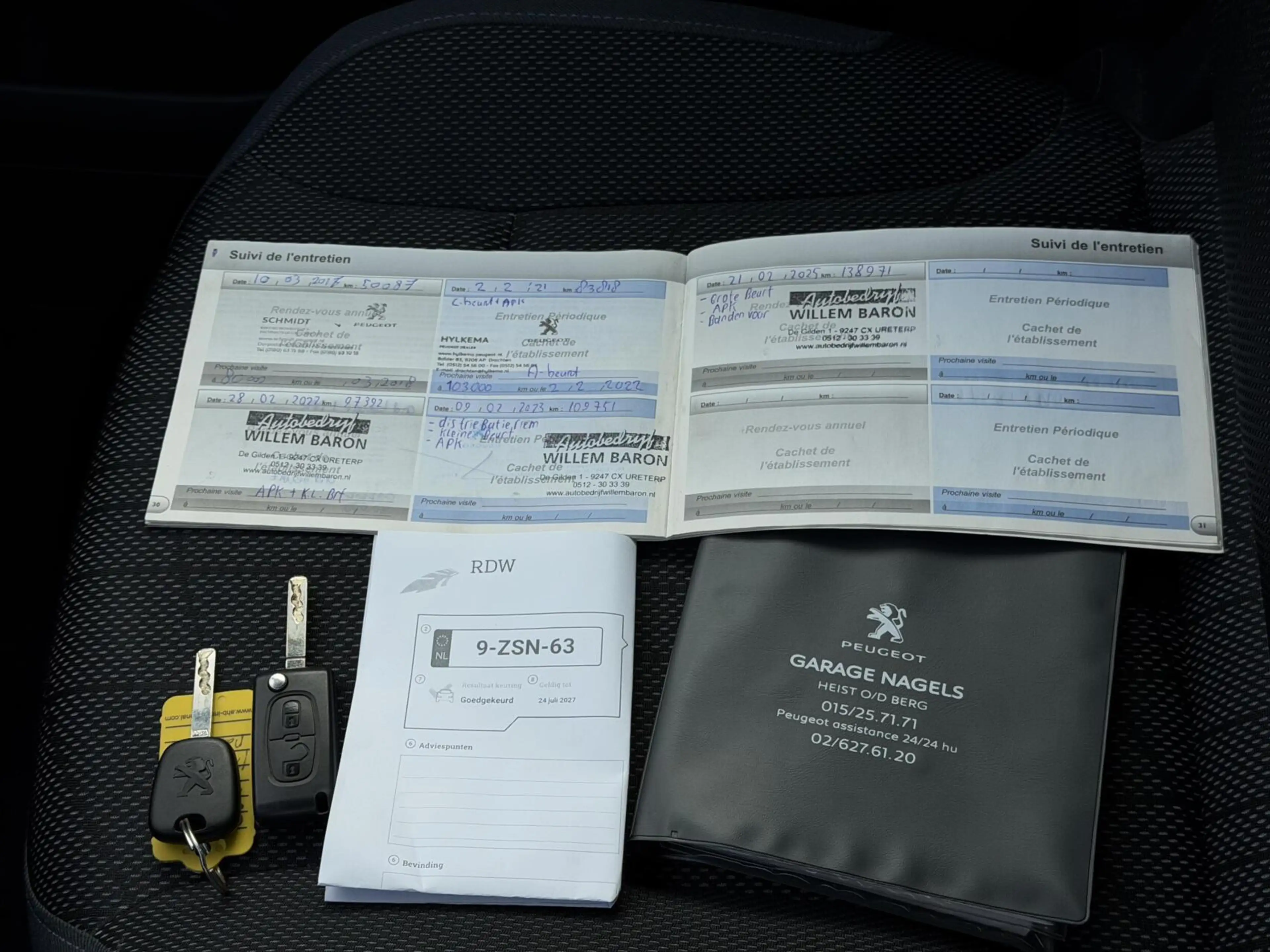 Peugeot Partner Tepee 1.6 e-HDi AUT. Active TREKH | CRUISE | AC | — photo 28