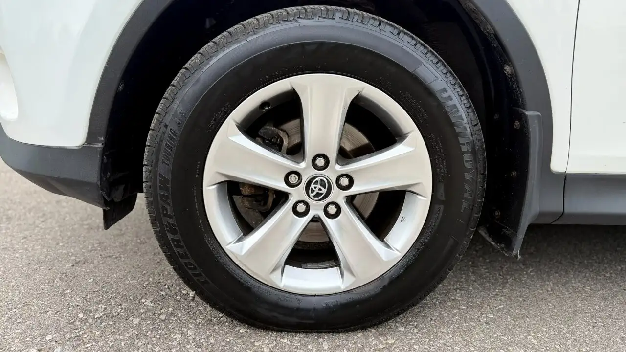 Toyota RAV 4 photo Toyota RAV 4
