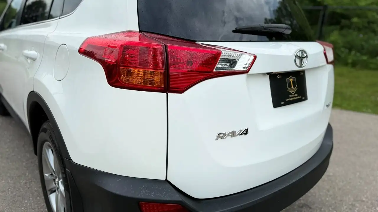 Toyota RAV 4 photo Toyota RAV 4