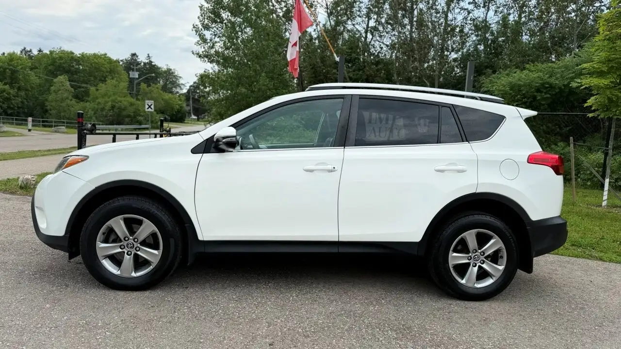 Toyota RAV 4 photo Toyota RAV 4