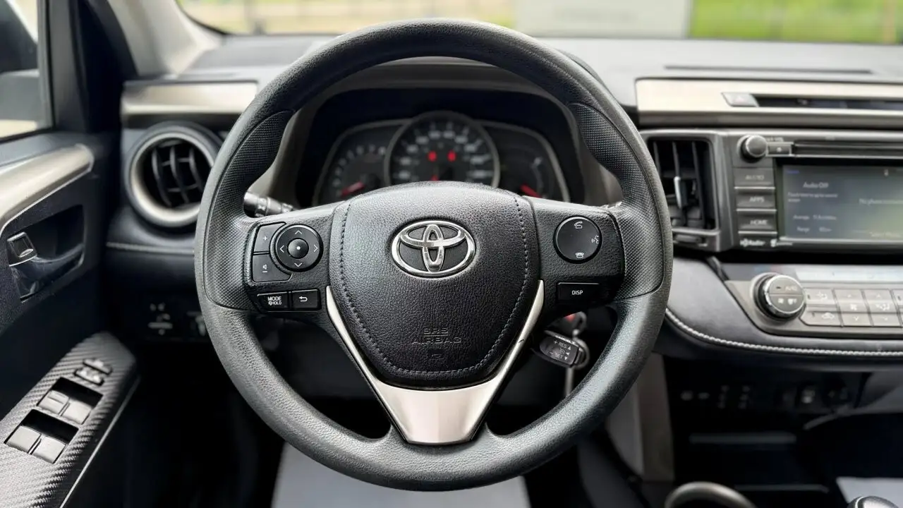 Toyota RAV 4 photo Toyota RAV 4