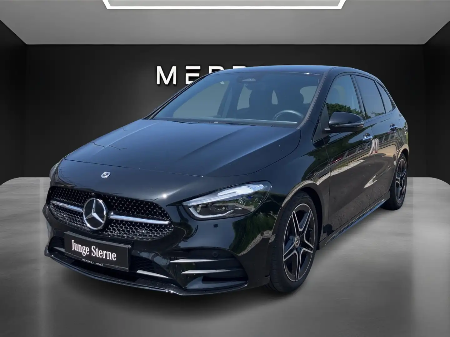 Mercedes-Benz B 220 4MATIC AMG Line Nero - 1