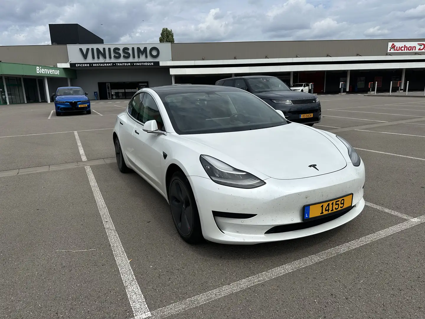 Tesla Model 3 SR+ - 2
