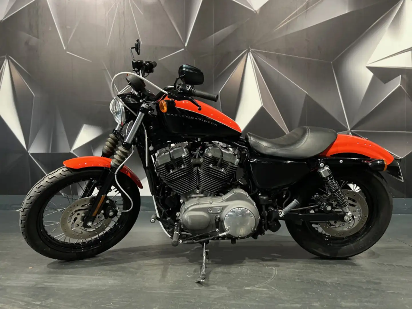 Harley-Davidson Sportster 1200 1200 CUSTOM - 1