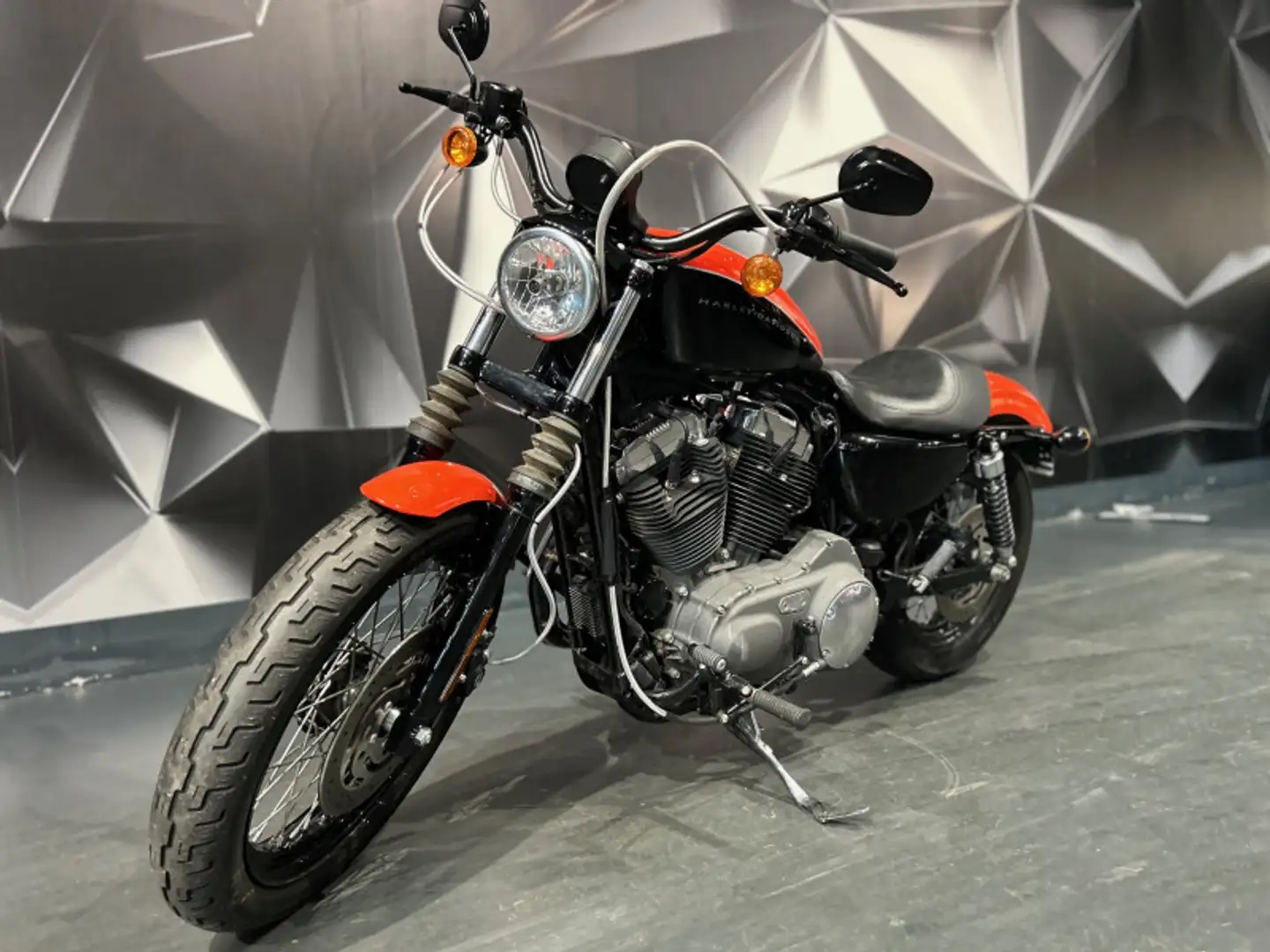 Harley-Davidson Sportster 1200 1200 CUSTOM - 2