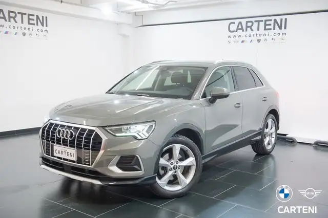 Audi Q3 Sportback 35 1.5 tfsi mhev s-tronic