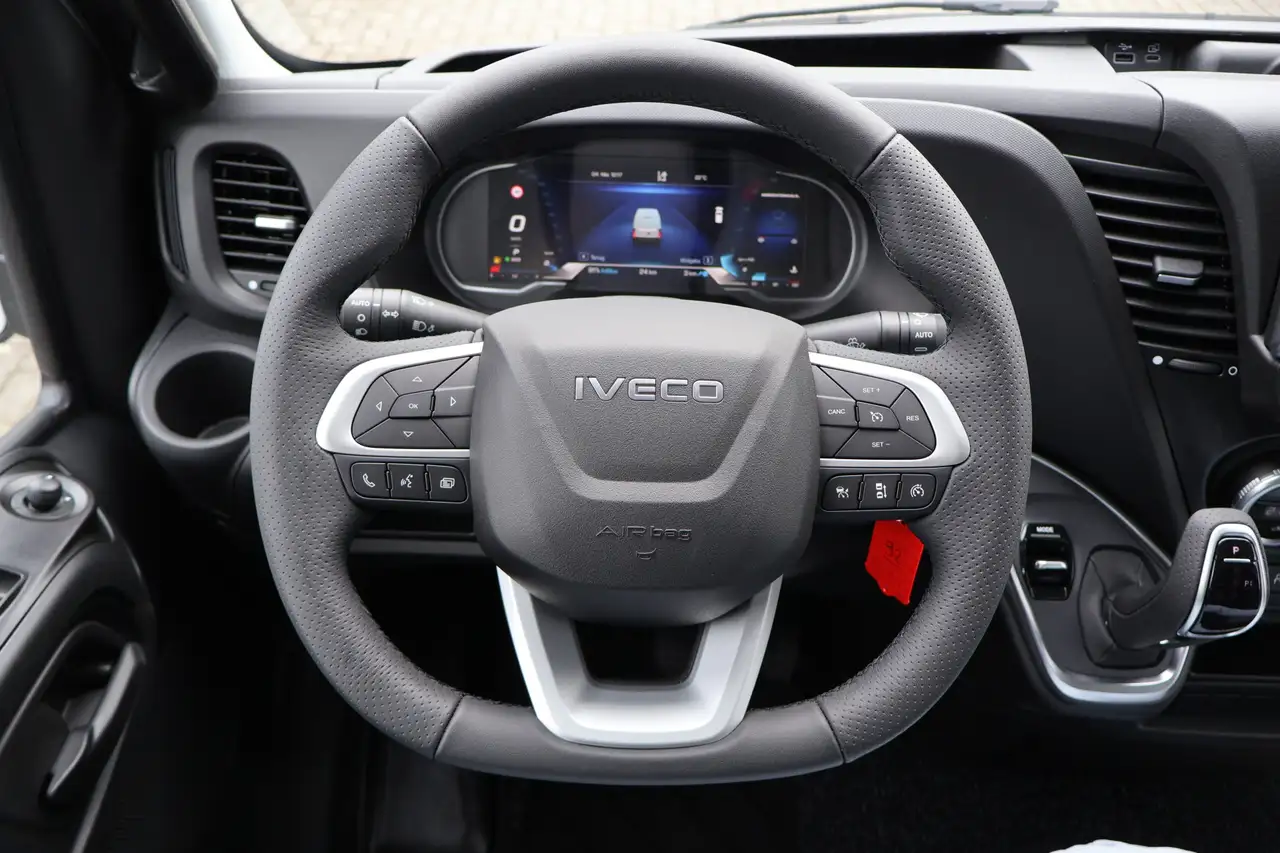 Iveco Daily 2024 — фото 17