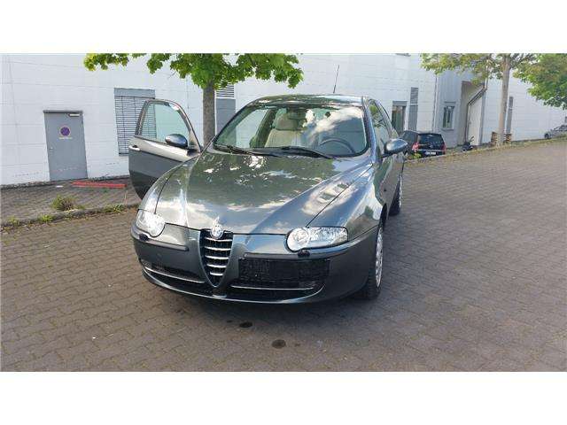 alfa-romeo 147 2-0-twin-spark-klimaautomatik-fuer-ersatzteile gra