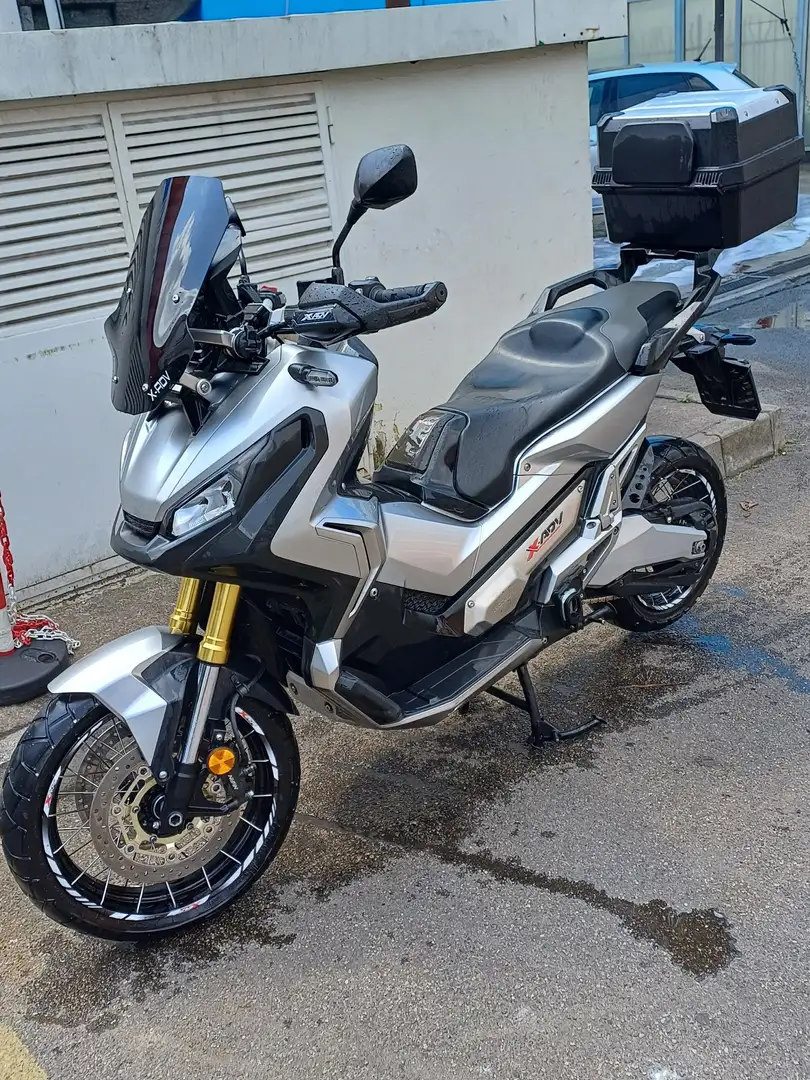 Honda X-ADV abs Argent - 1
