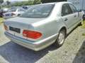 Mercedes-Benz E 200 Automatik CLASSIC/ Alu+Klima+Tempomat+met/o.TÜV Silber - thumbnail 9