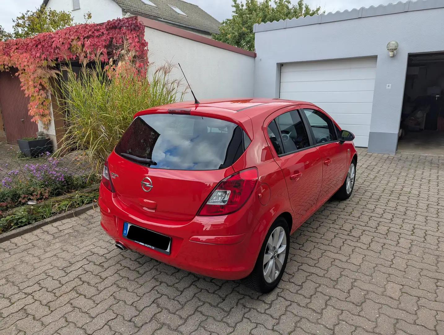Opel Corsa Corsa 1.4 16V 150 Jahre Opel Rot - 2