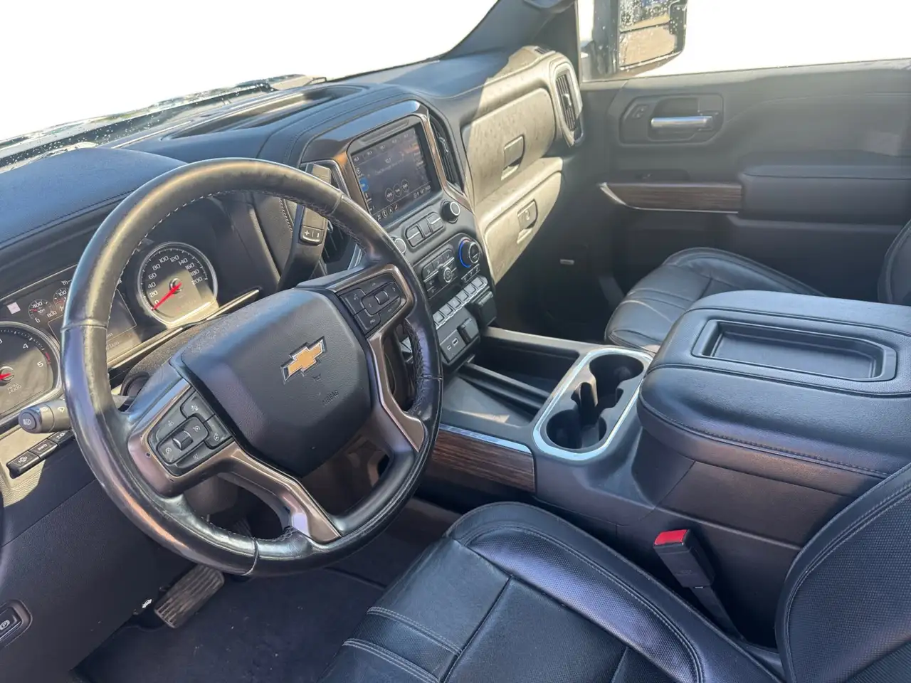 Chevrolet Silverado 2500 снимка Chevrolet Silverado 2500