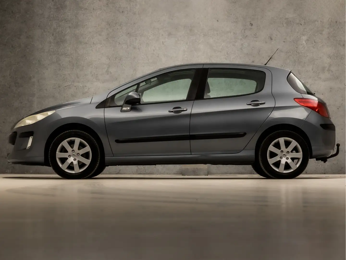 Peugeot 308 1.6 VTi XS (YOUNGTIMER, PANORAMADAK, LOGISCH NAP, Grijs - 2