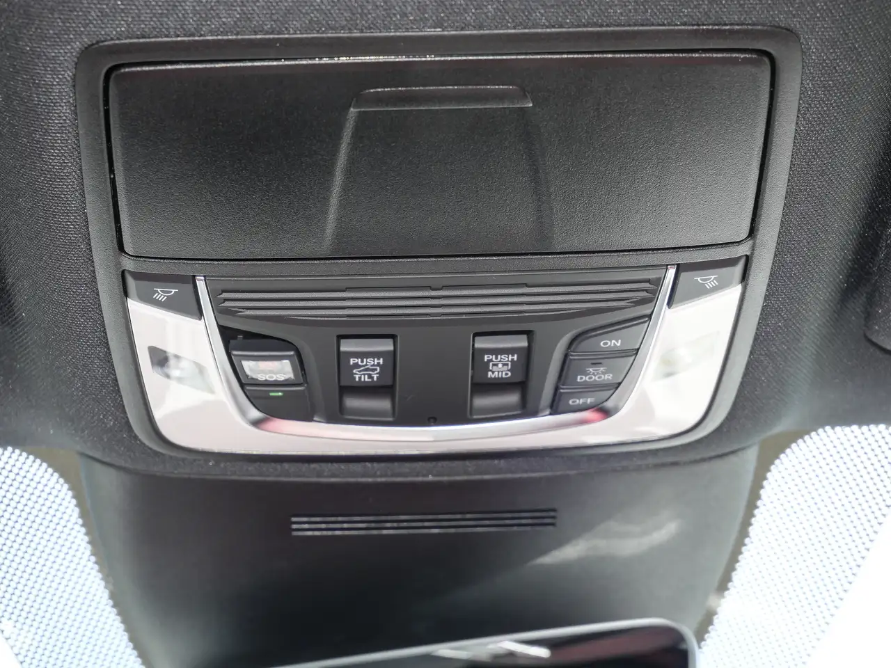 Acura MDX снимка Acura MDX