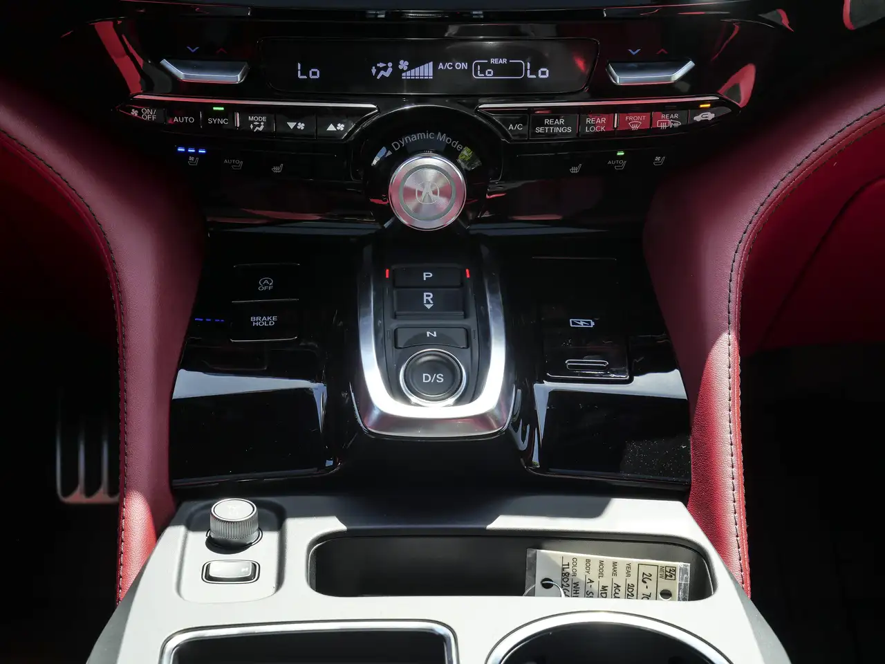 Acura MDX снимка Acura MDX