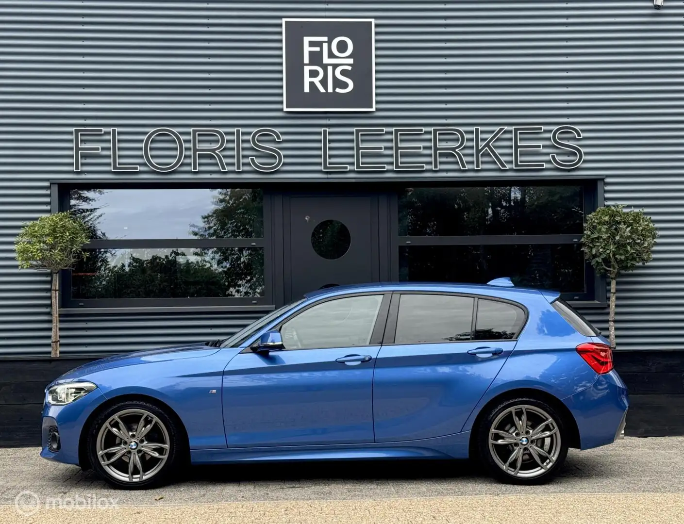 BMW 118 1-serie 118i | M Sport | 5 Deurs | Led | Cruise Bleu - 2